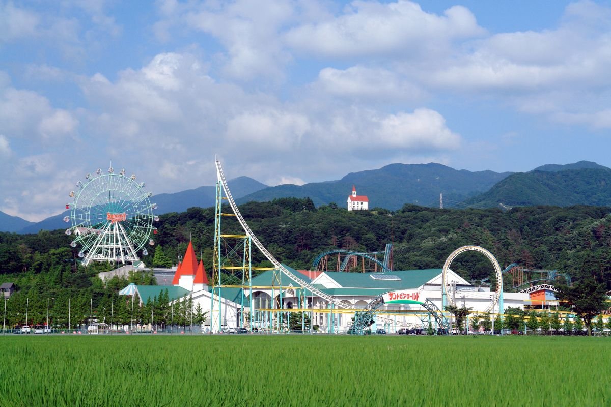 SUNTOPIA WORLD